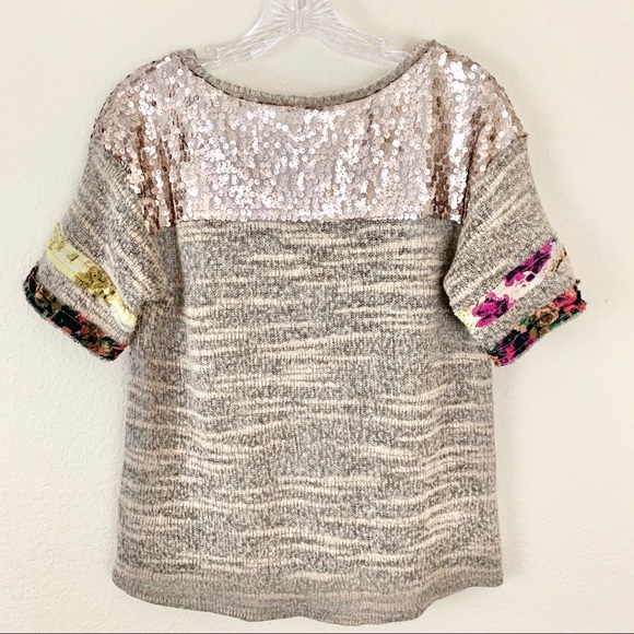 GIMMICKS BY BKE Brown Sequin Top - Picture 6 of 7